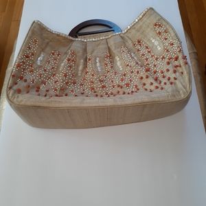 MOYNA WOODEN HANDLE BEADED BAG OS Tan